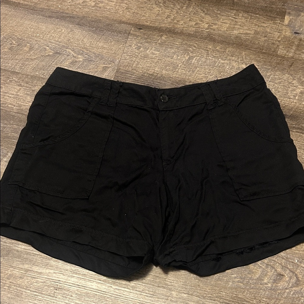 Lee Midrise Fit Black Size 14 Shorts